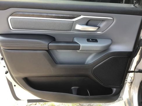 Used 2022 RAM 1500 Big Horn AWD/4WD image 40