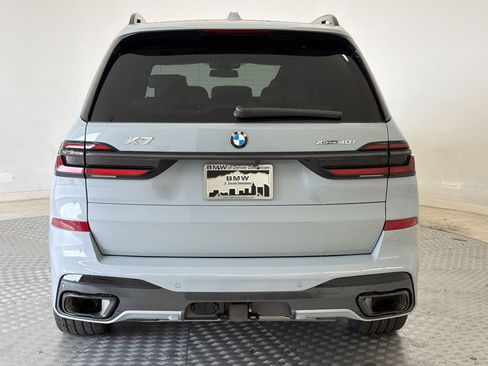 Certified 2025 BMW X7 xDrive40i w/ M Sport Package AWD/4WD image 10