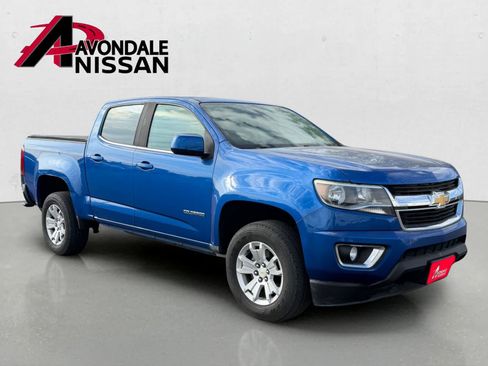 Used 2018 Chevrolet Colorado LT w/ LT Convenience Package RWD image 5