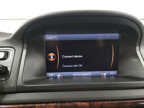 Used 2015 Volvo XC70 T6 Premier Plus image 17