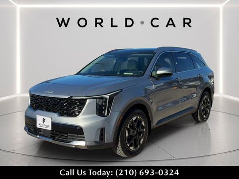 Certified 2025 Kia Sorento S w/ Panoramic Sunroof Package FWD image 7