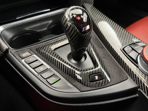Used 2015 BMW M4 Convertible RWD image 43