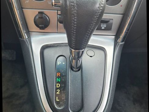 Used 2003 Toyota Matrix XR image 23