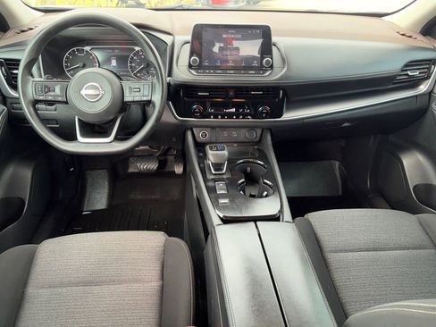 Used 2022 Nissan Rogue SV FWD image 23