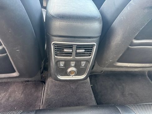 Used 2013 Chrysler 300 C w/ Light Group RWD image 31
