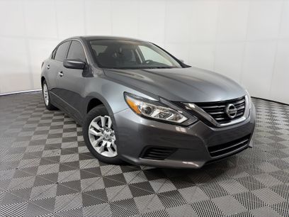 Used 2018 Nissan Altima 2.5 S w/ S Convenience Package