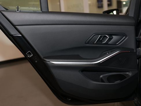 Used 2024 BMW 330i xDrive 330i xDrive image 21