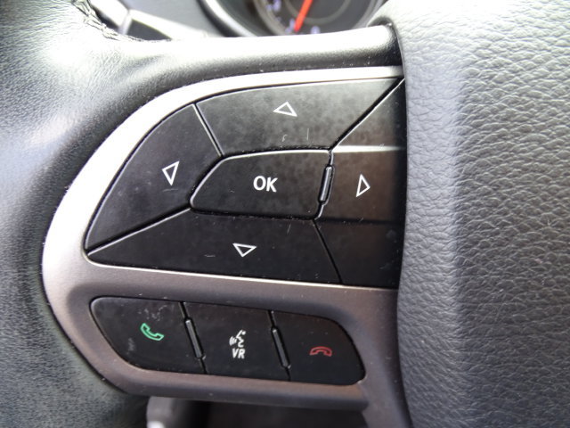 Used 2019 Jeep Cherokee Limited AWD/4WD image 8