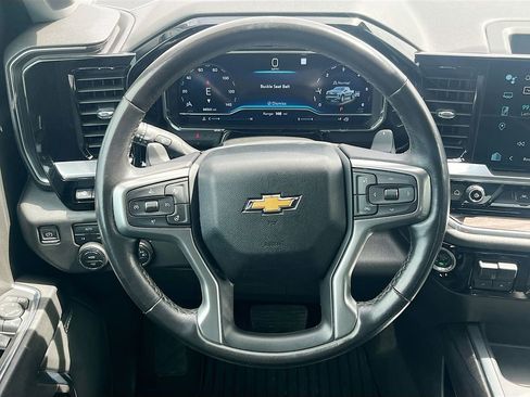 Used 2023 Chevrolet Silverado 1500 LTZ w/ Technology Package AWD/4WD image 11