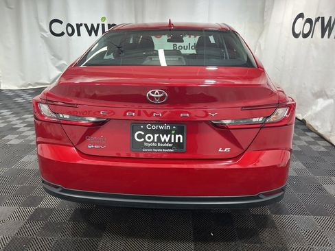 Used 2025 Toyota Camry LE image 7