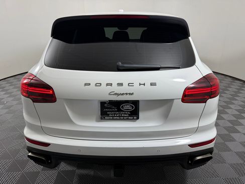 Used 2017 Porsche Cayenne Platinum Edition AWD/4WD image 10