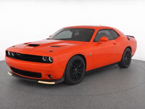 Used 2023 Dodge Challenger R/T Scat Pack w/ 1320 Plus Group RWD image 2
