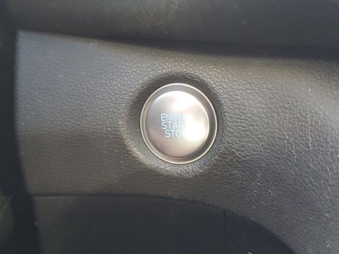 Used 2023 Hyundai Santa Fe SEL image 31