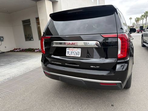 Used 2024 GMC Yukon SLT AWD/4WD image 7