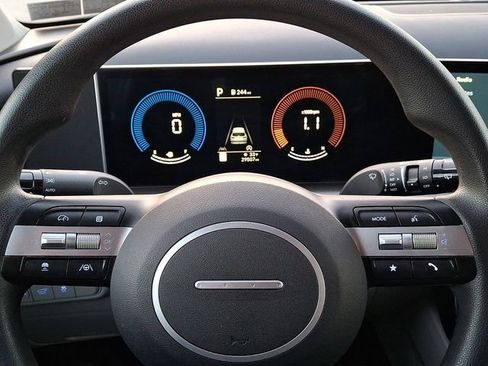 Used 2025 Hyundai Tucson SEL image 20