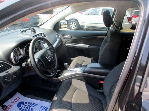 Used 2012 Dodge Journey SXT image 11