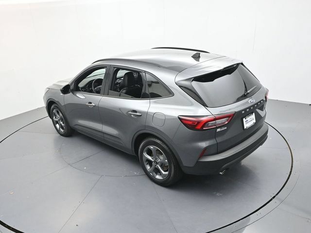 Used 2025 Ford Escape ST-Line FWD image 42