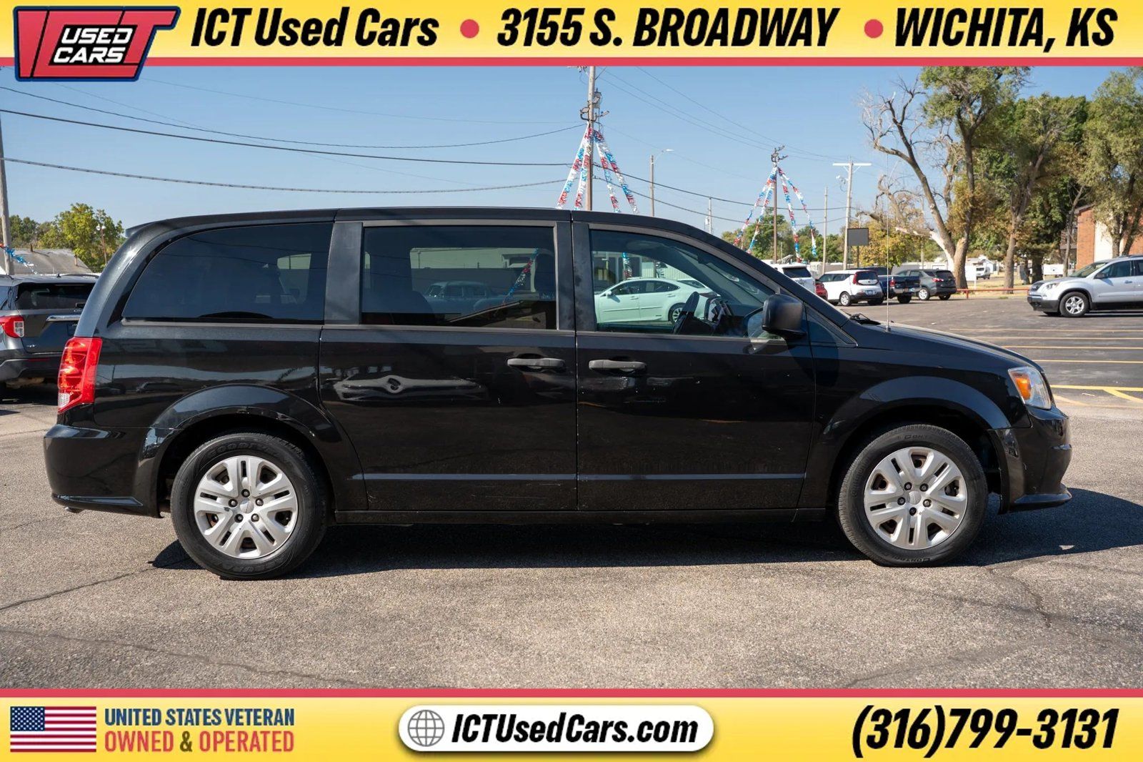 Used 2019 Dodge Grand Caravan SE w/ UConnect Hands-Free Group FWD image 7