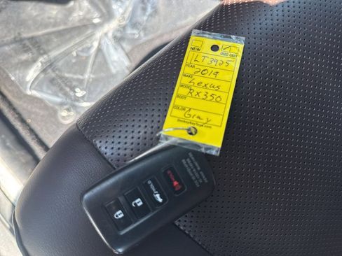 Used 2019 Lexus RX 350L FWD image 34