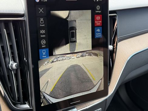 New 2026 Volvo XC60 B5 Ultra w/ Protection Package Premier image 21