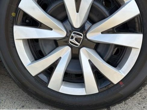 Used 2023 Honda Civic LX image 38