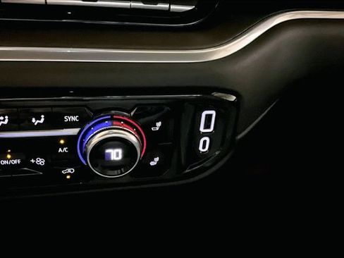 Certified 2026 GMC Sierra 1500 SLT AWD/4WD image 25
