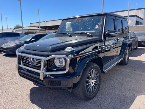 Used 2023 Mercedes-Benz G 550 image 3