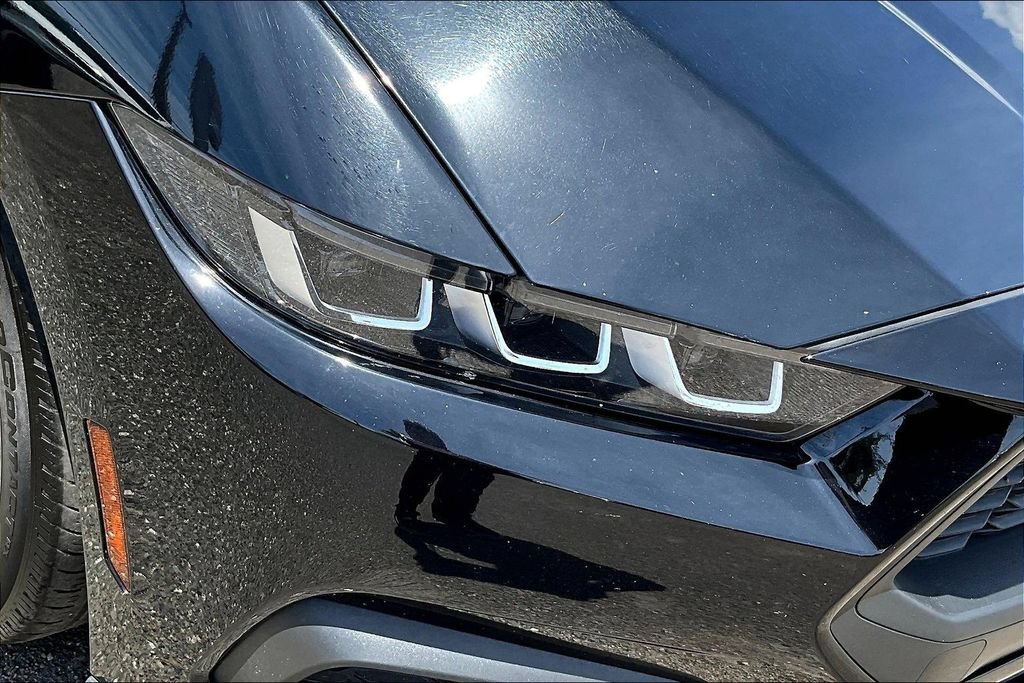 Used 2024 Ford Mustang Premium RWD image 29