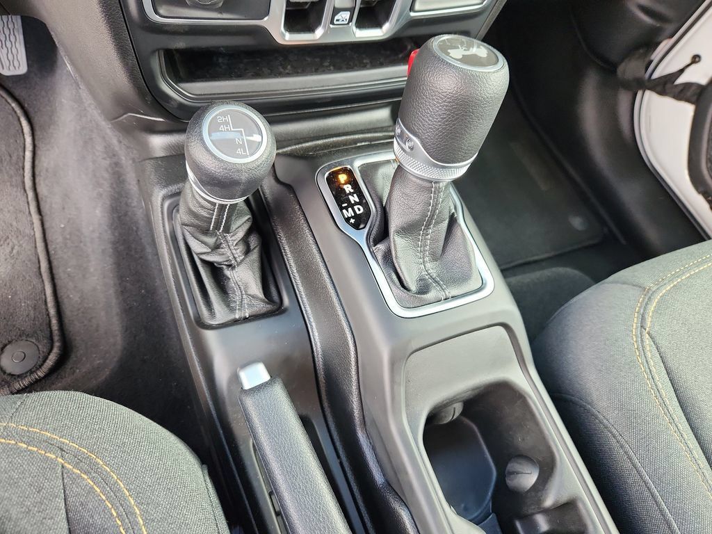 Certified 2025 Jeep Wrangler Unlimited Sport AWD/4WD image 20