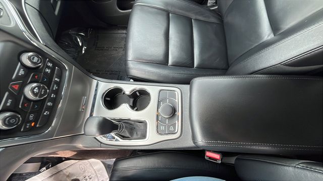 Used 2018 Jeep Grand Cherokee Limited AWD/4WD image 17