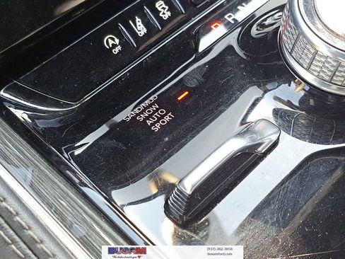 Used 2022 Jeep Wagoneer Series II image 19