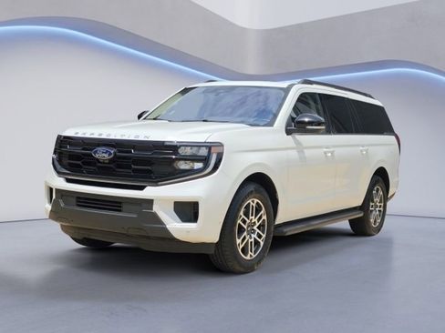 Used 2025 Ford Expedition Max Active RWD image 6