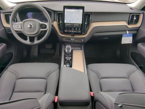New 2026 Volvo XC60 B5 Plus w/ Protection Package Premier image 14