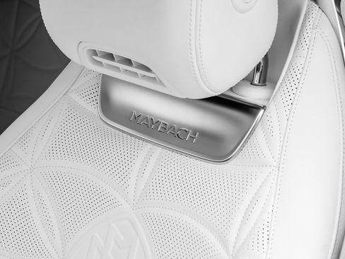 Used 2026 Mercedes-Benz Maybach SL 680 image 39