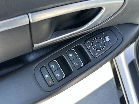 Used 2024 Hyundai Sonata SEL image 15