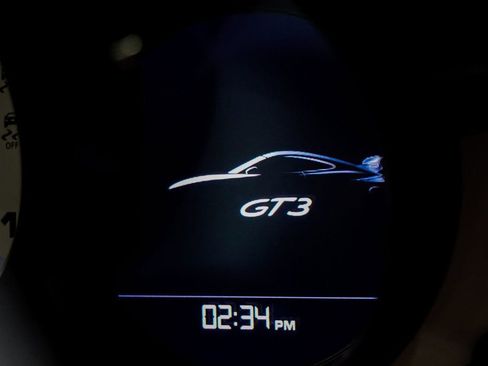 Used 2018 Porsche 911 GT3 image 82