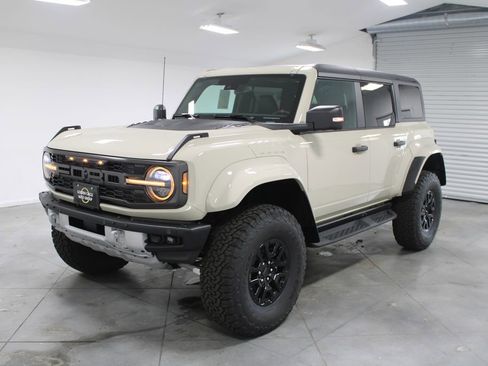 New 2025 Ford Bronco Raptor AWD/4WD image 3