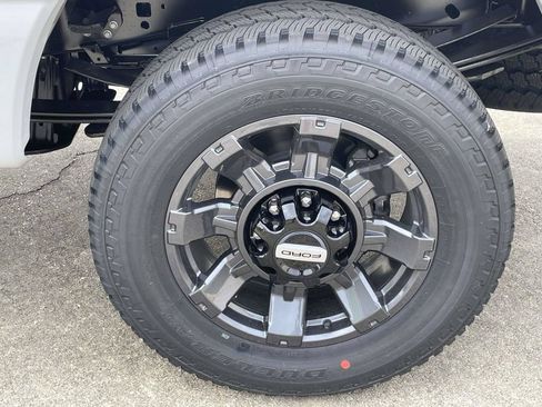 New 2026 Ford F250 XL w/ STX Appearance Package AWD/4WD image 9