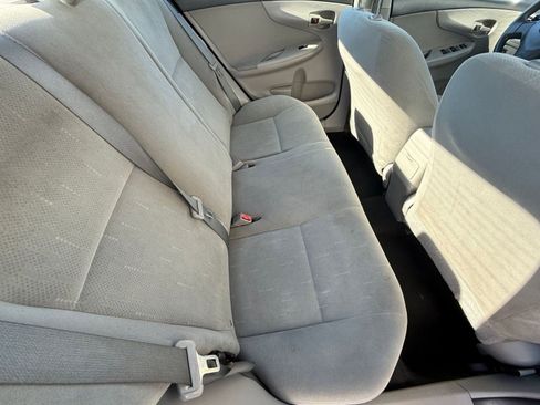 Used 2012 Toyota Corolla L image 26