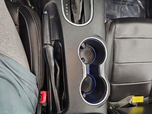 Used 2022 Ford Mustang Premium image 26