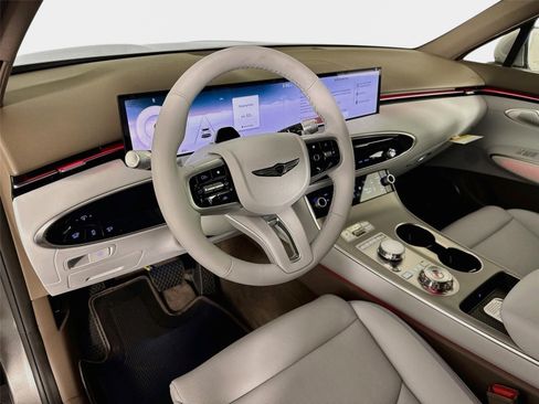 New 2027 Genesis GV70 2.5T Advanced AWD/4WD image 9