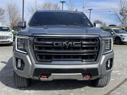 Used 2024 GMC Yukon XL AT4 w/ AT4 Premium Package image 8