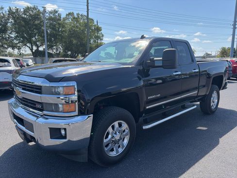 Used 2015 Chevrolet Silverado 2500 LTZ w/ LTZ Plus Package AWD/4WD image 3