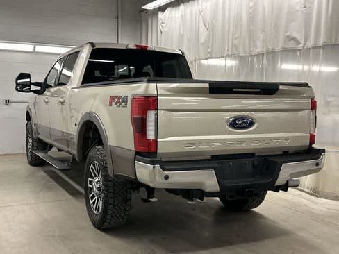 Used 2018 Ford F250 Lariat w/ Lariat Ultimate Package image 31