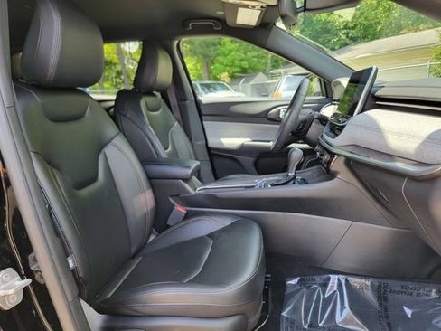 Certified 2024 Jeep Compass Latitude AWD/4WD image 24