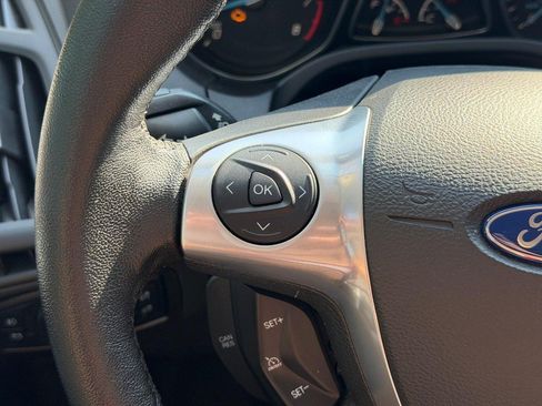 Used 2014 Ford Focus SE w/ Equipment Group 201A FWD image 17