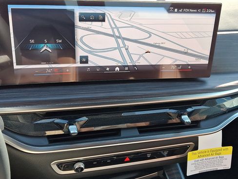 New 2026 BMW X5 xDrive50e image 11