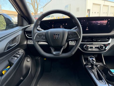 New 2026 Buick Envista Sport Touring image 13