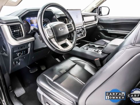 Used 2024 Ford Expedition Max XLT image 25