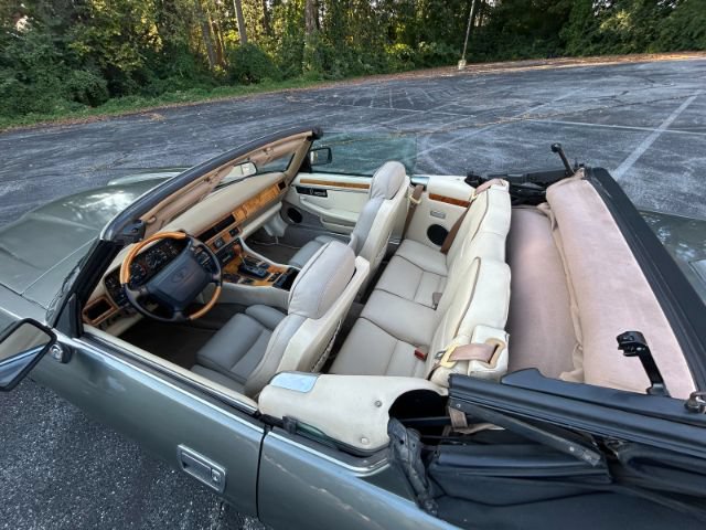 Used 1996 Jaguar XJS 4.0 Convertible RWD image 39